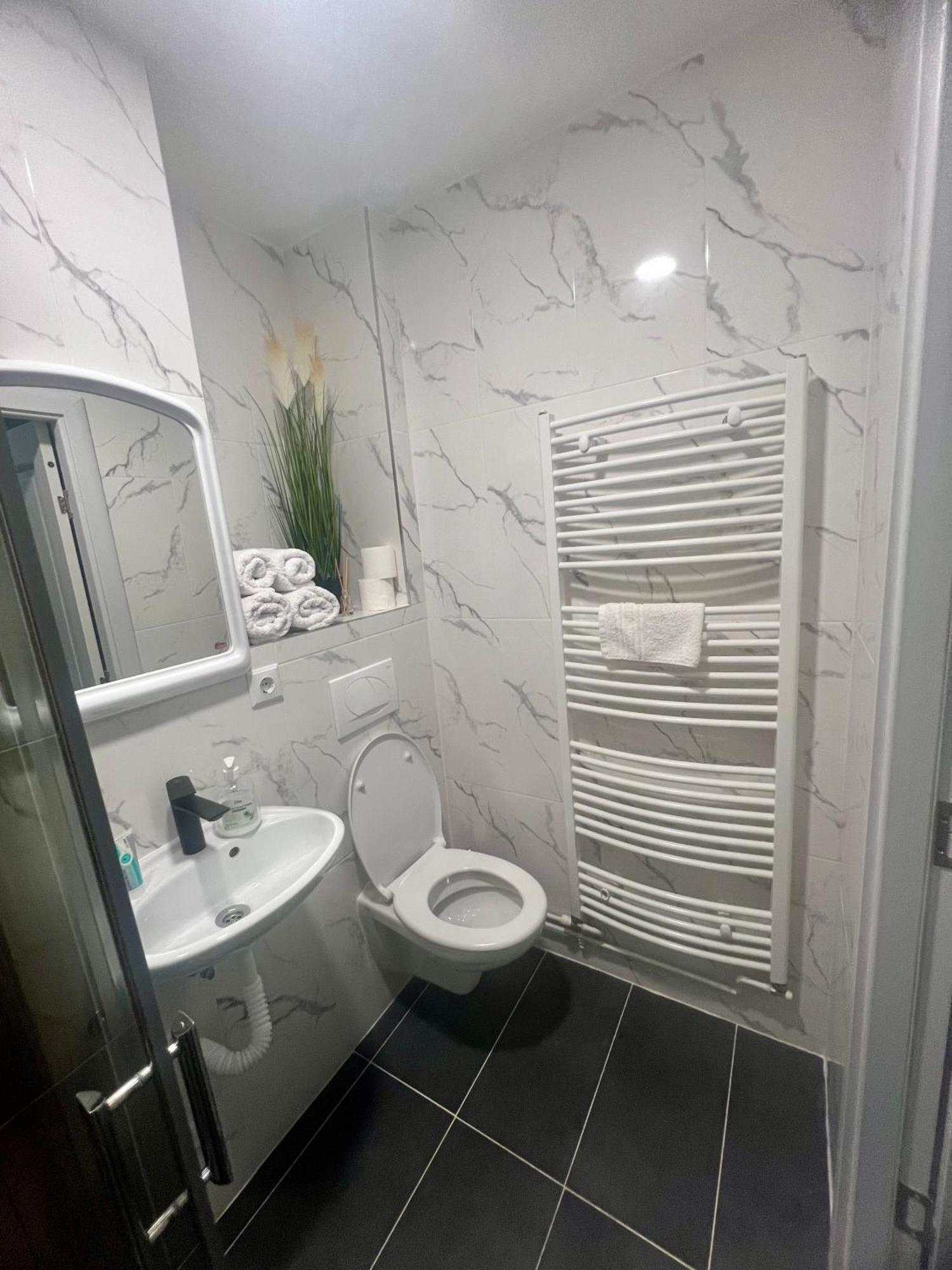 Apartament 2 Camere بايا ماري المظهر الخارجي الصورة