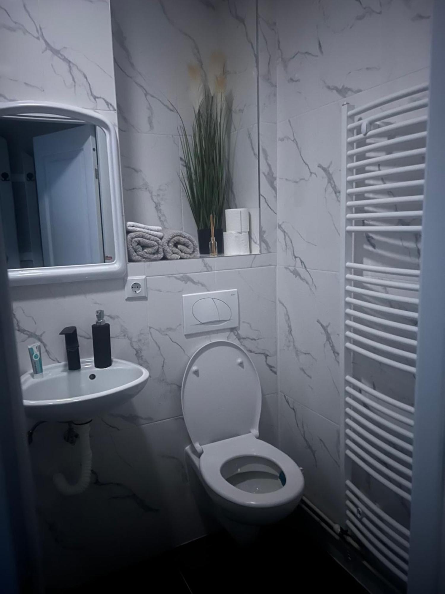 Apartament 2 Camere بايا ماري المظهر الخارجي الصورة